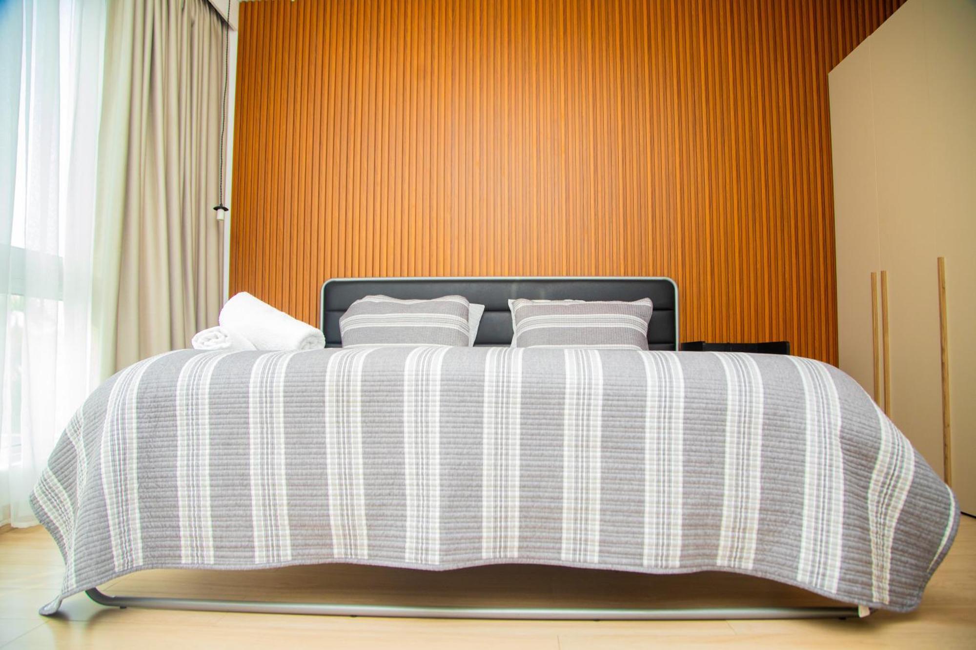 The Pavilion 1Bdr Luxury Apt Accra Buitenkant foto